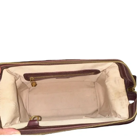 Louis Vuitton with matching Wallet - Picture 7 of 12